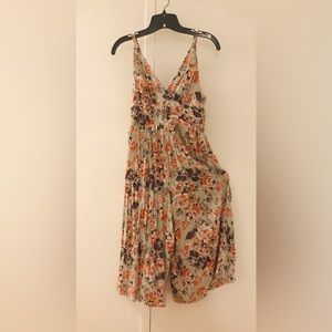 Beautiful Floral culottes dress from Lord & Taylor.